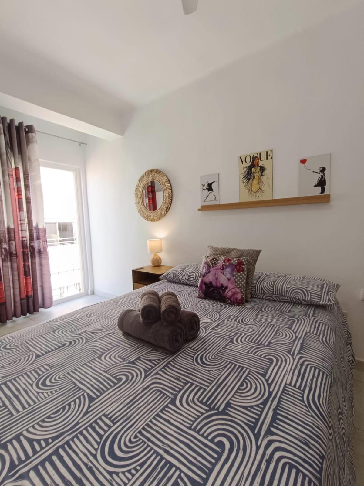 Room Alicante Center Экстерьер фото